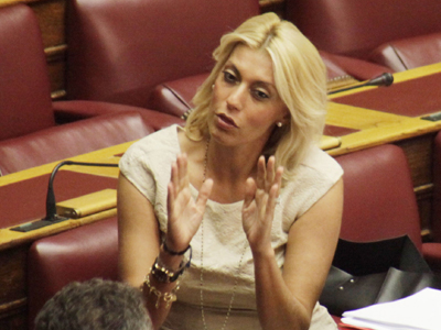 Aχ Αννούλα της Βουλής…